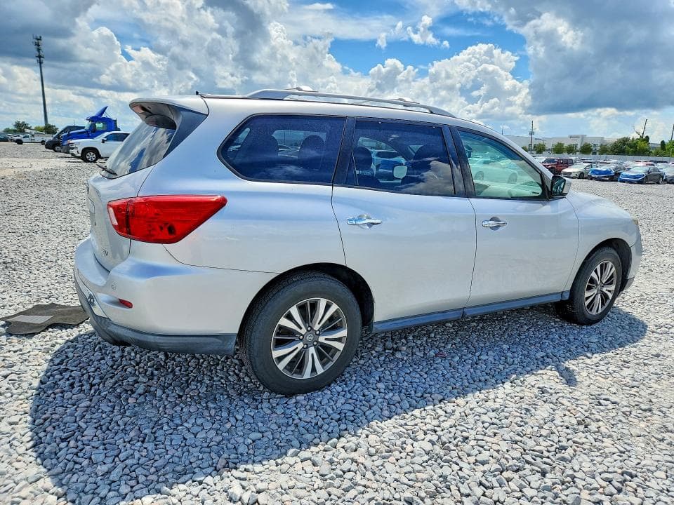 2017 NISSAN PATHFINDER SV 3