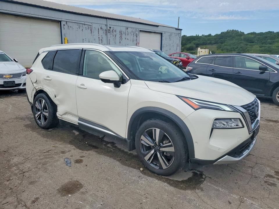 2023 NISSAN ROGUE PLATINUM 4