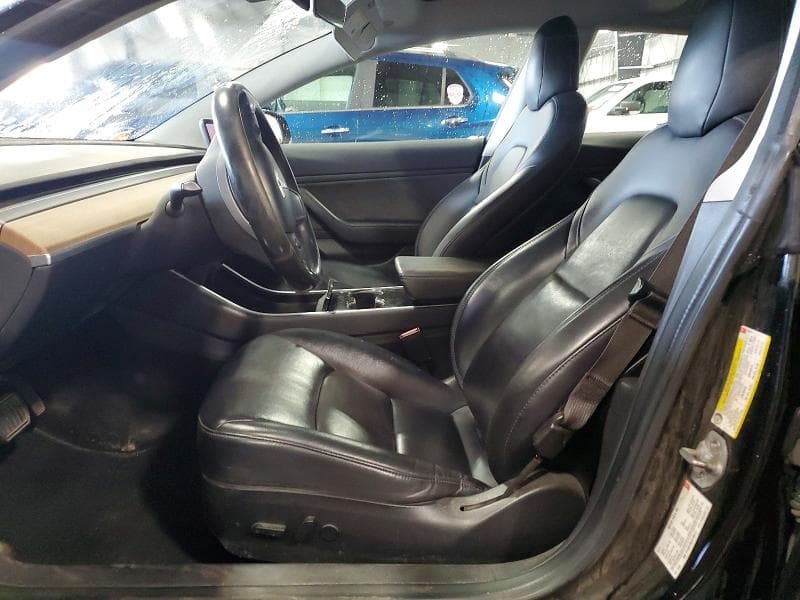 2018 TESLA MODEL 3 7