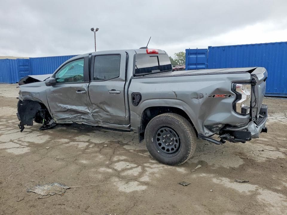 2023 CHEVROLET COLORADO LT 2