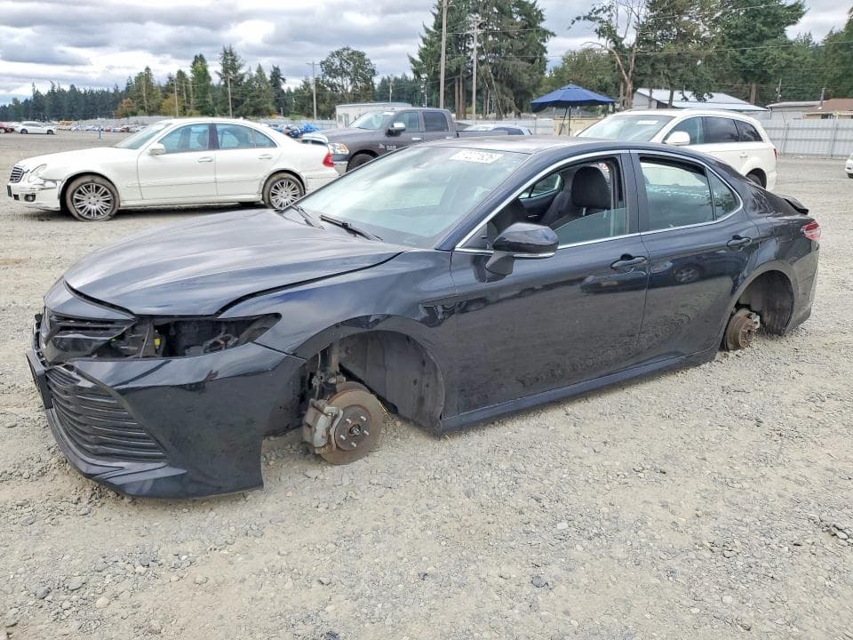 2020 TOYOTA CAMRY LE - 1