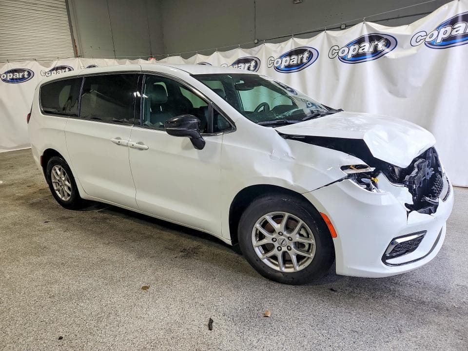 2025 CHRYSLER PACIFICA SELECT 4