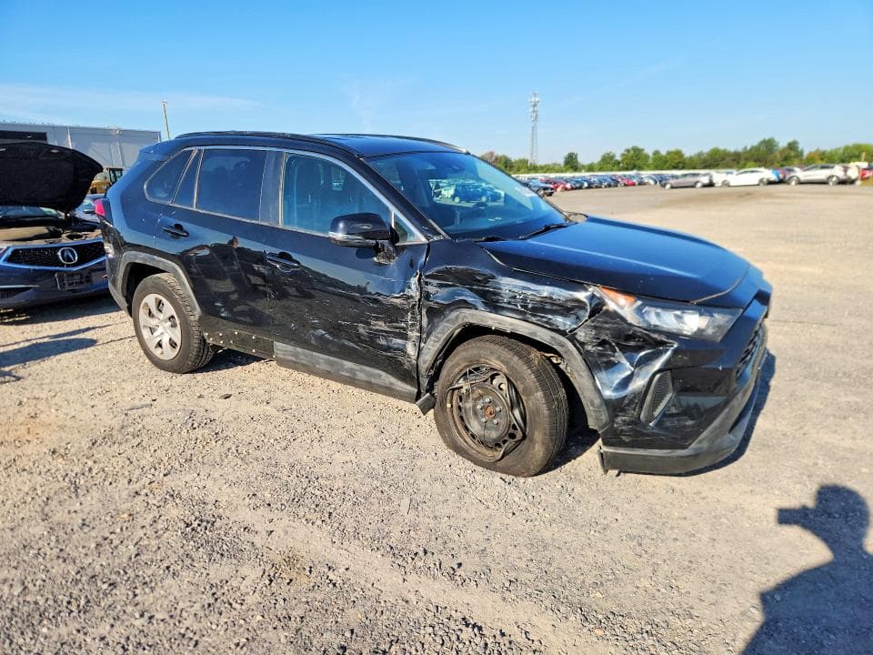 2019 TOYOTA RAV4 LE 4
