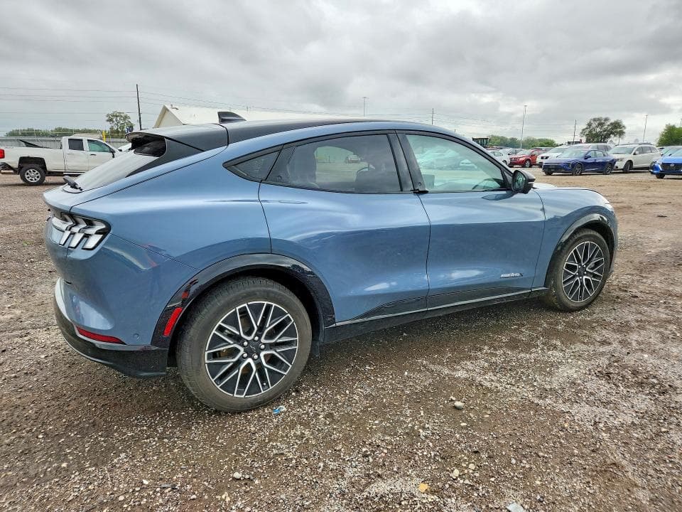 2024 FORD MUSTANG MACH-E PREMIUM 3