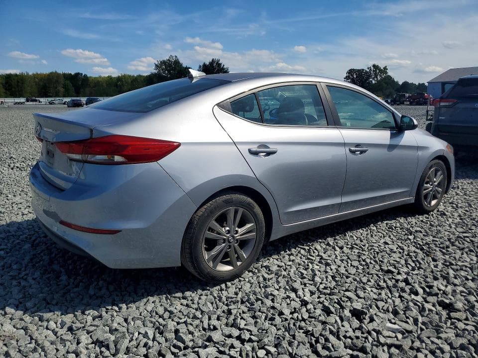2017 HYUNDAI ELANTRA SE 3