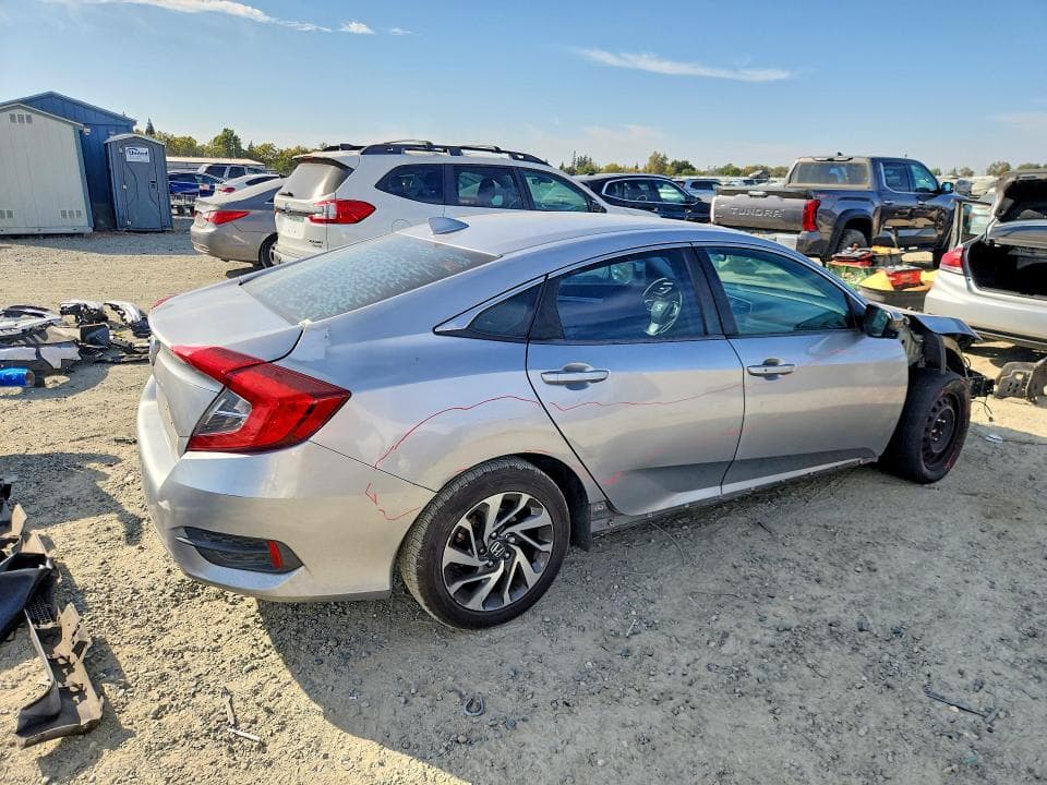 2017 HONDA CIVIC EX 3