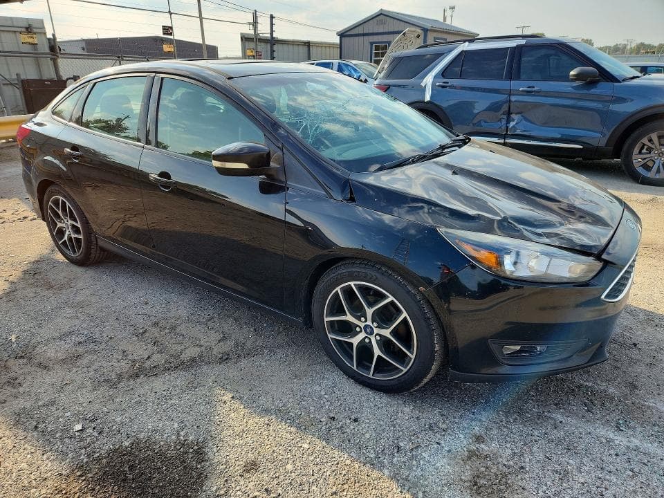 2018 FORD FOCUS SEL 4