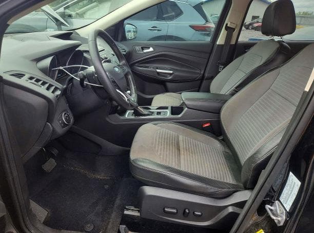 2017 FORD ESCAPE SE 7
