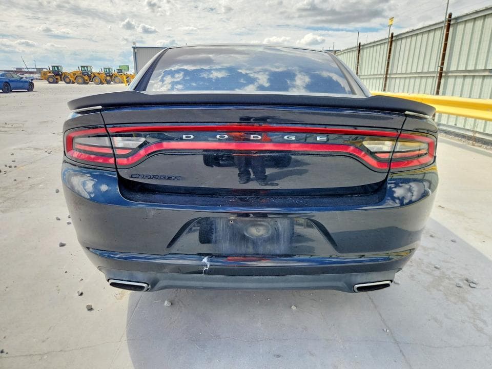 2017 DODGE CHARGER SE 6