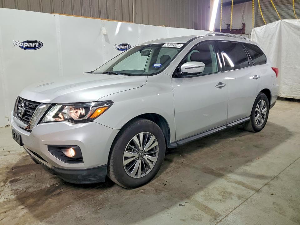 2019 NISSAN PATHFINDER SV - 1