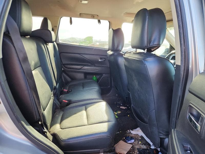 2018 MITSUBISHI OUTLANDER SE 10
