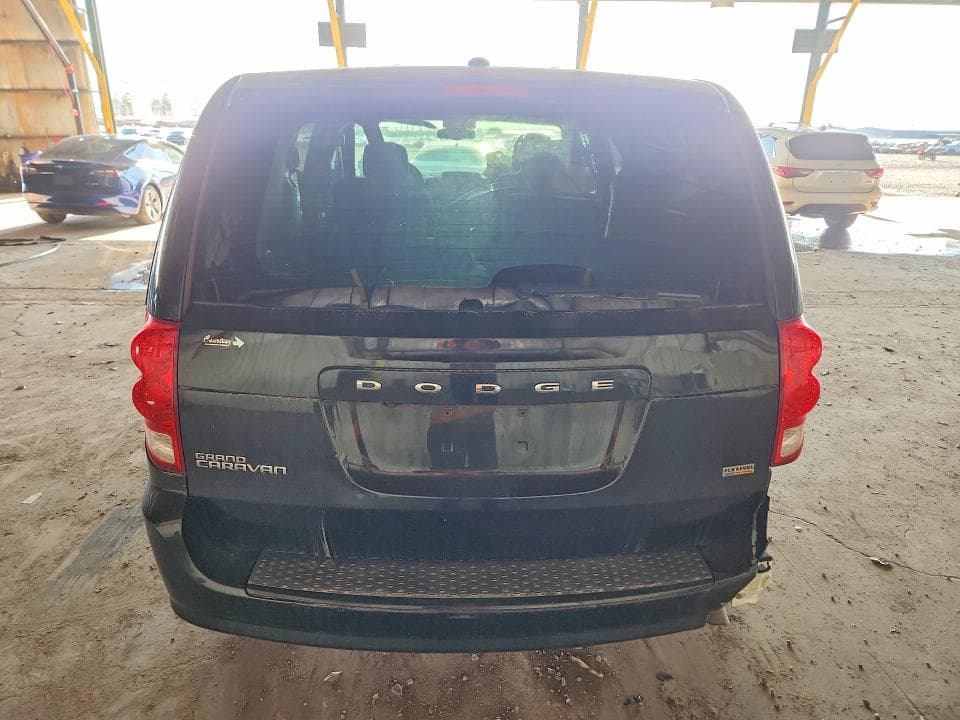2018 DODGE GRAND CARAVAN SE 6