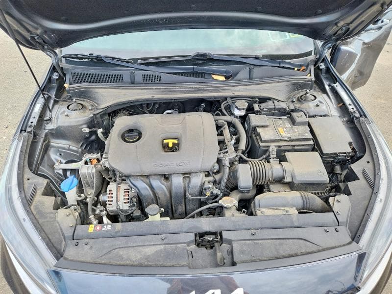 2023 KIA FORTE LXS 11