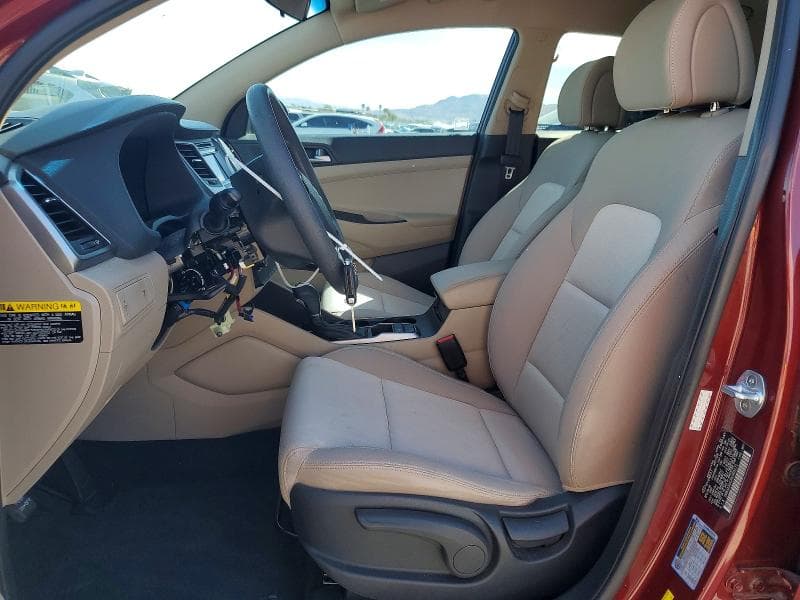 2017 HYUNDAI TUCSON SE 7