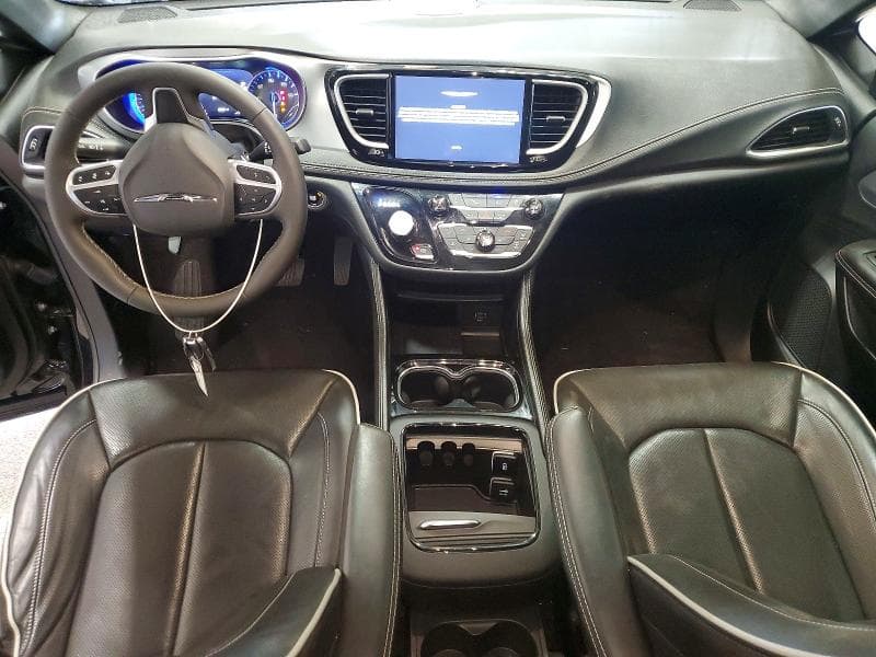 2026 CHRYSLER PACIFICA LIMITED 8