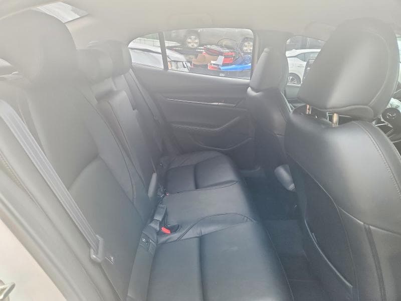 2020 MAZDA 3 SELECT 10