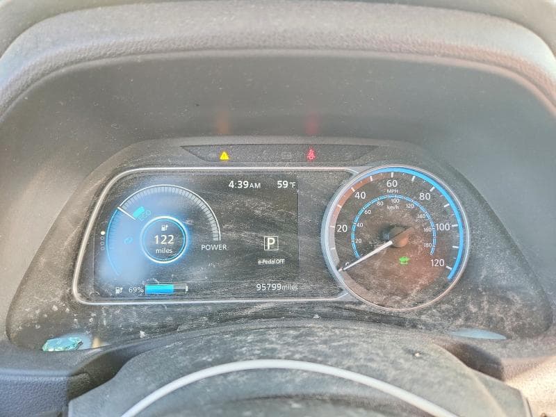 2019 NISSAN LEAF S 9