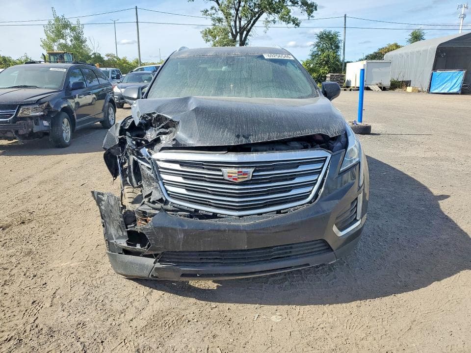 2017 CADILLAC XT5 5