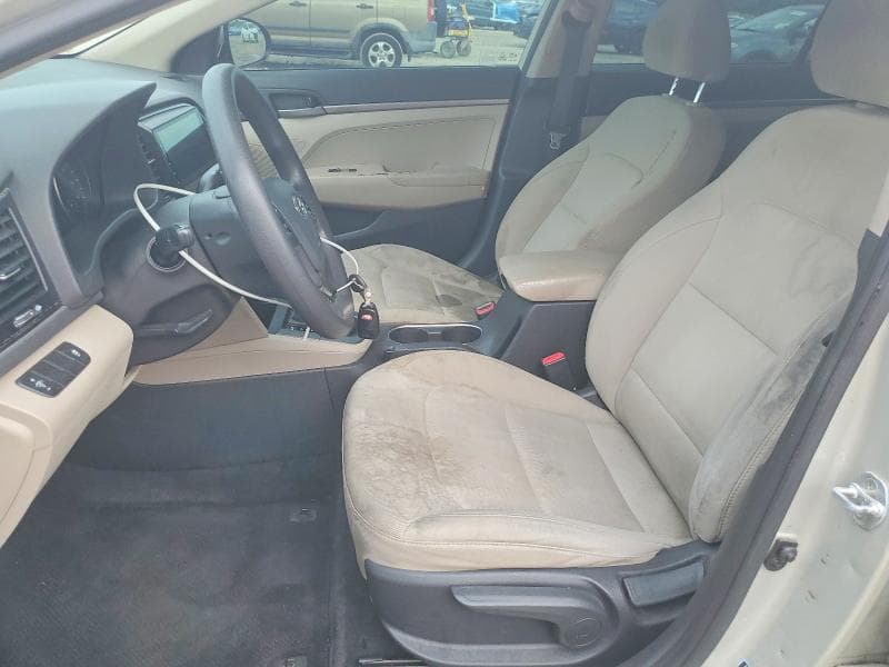 2017 HYUNDAI ELANTRA SE 7