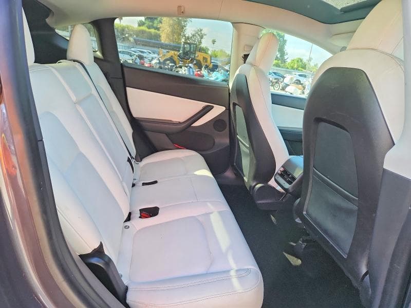 2020 TESLA MODEL Y 10