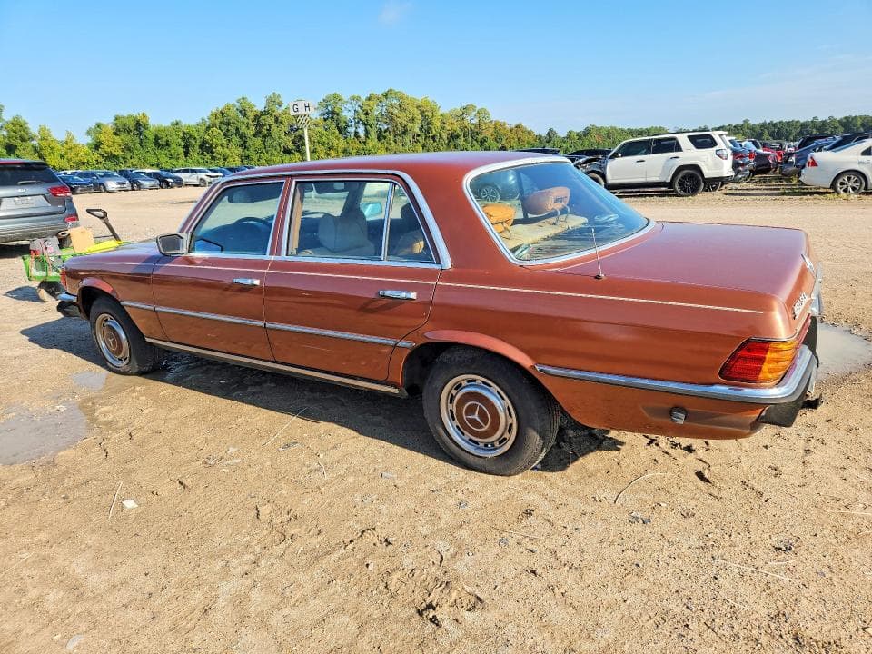 1977 MERCEDES-BENZ 450 SEL 2