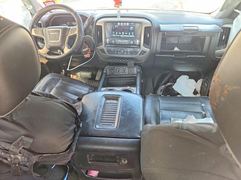 2017 GMC SIERRA K1500 DENALI 8