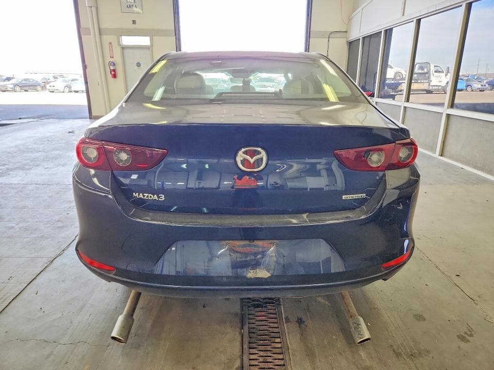 2024 MAZDA 3 PREFERRED 6