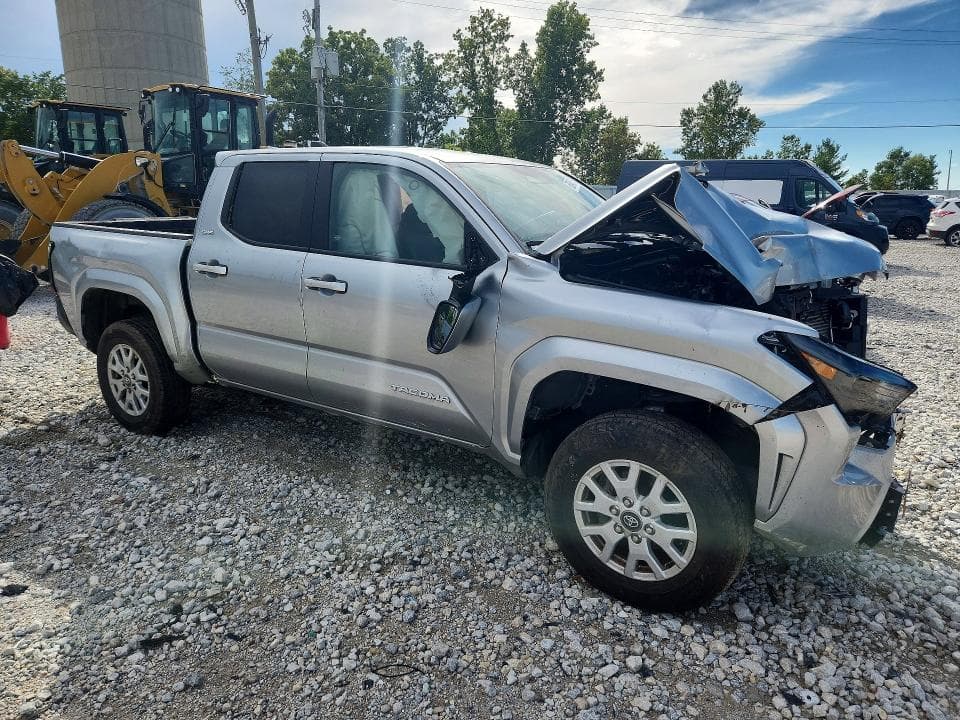 2024 TOYOTA TACOMA SR5 4
