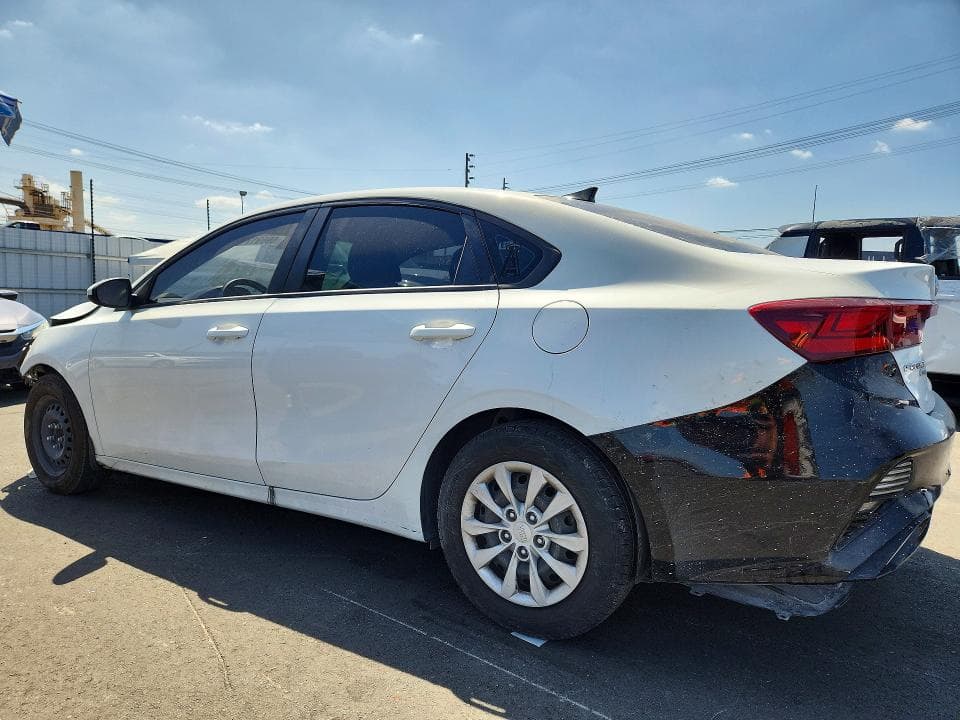 2021 KIA FORTE FE 2