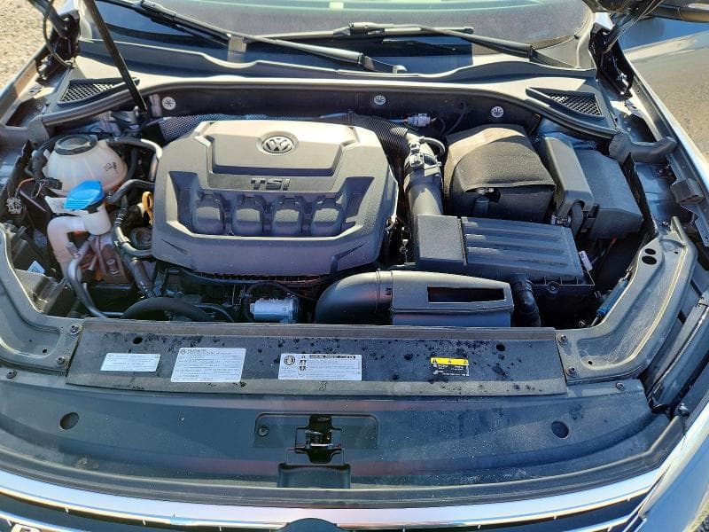 2018 VOLKSWAGEN PASSAT S 11