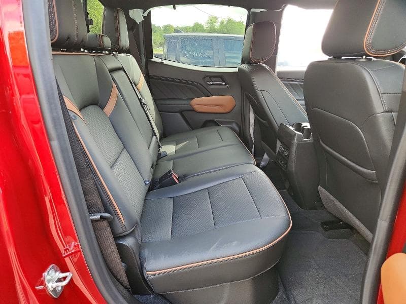 2026 GMC CANYON AT4 10