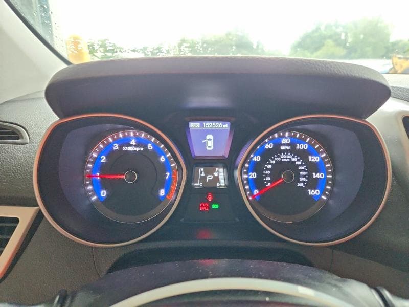 2017 HYUNDAI ELANTRA GT BASE 9