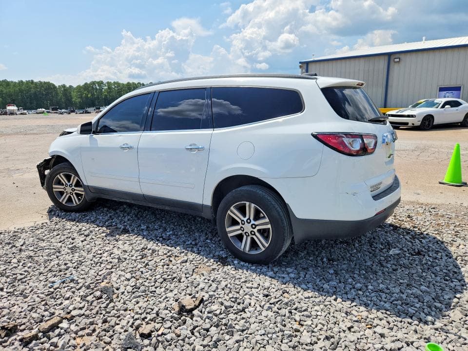 2017 CHEVROLET TRAVERSE LT 2