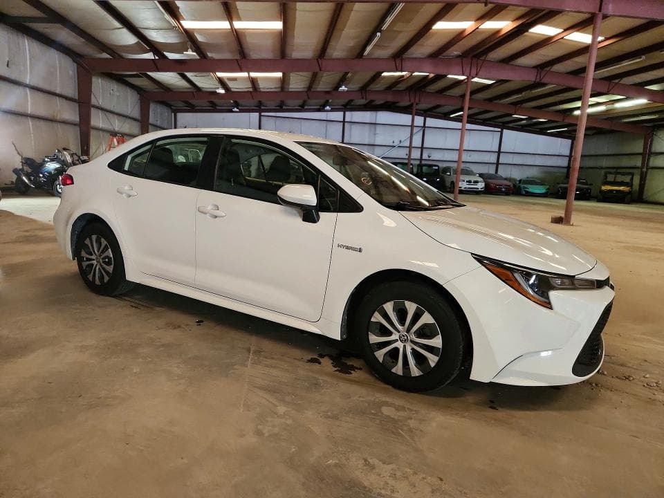 2021 TOYOTA COROLLA LE 4