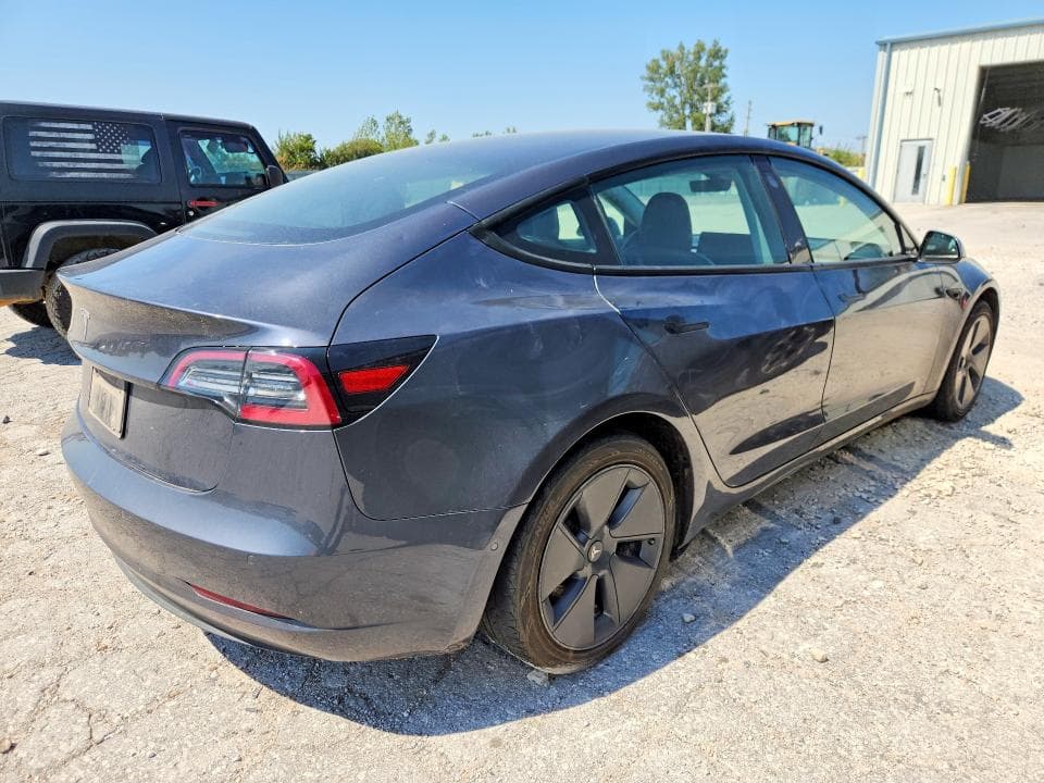 2022 TESLA MODEL 3 3
