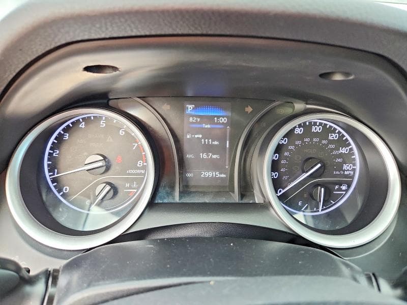 2022 TOYOTA CAMRY LE 9