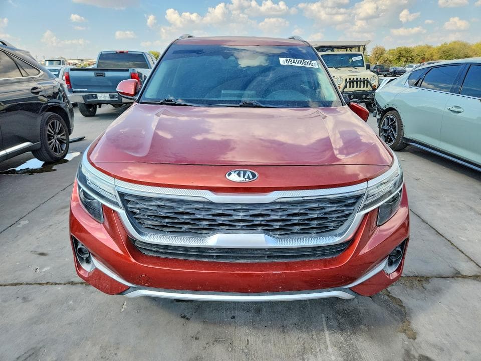 2021 KIA SELTOS S 5