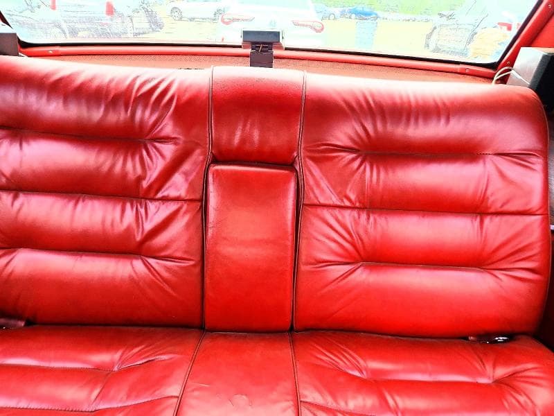 1976 CADILLAC DEVILLE 10