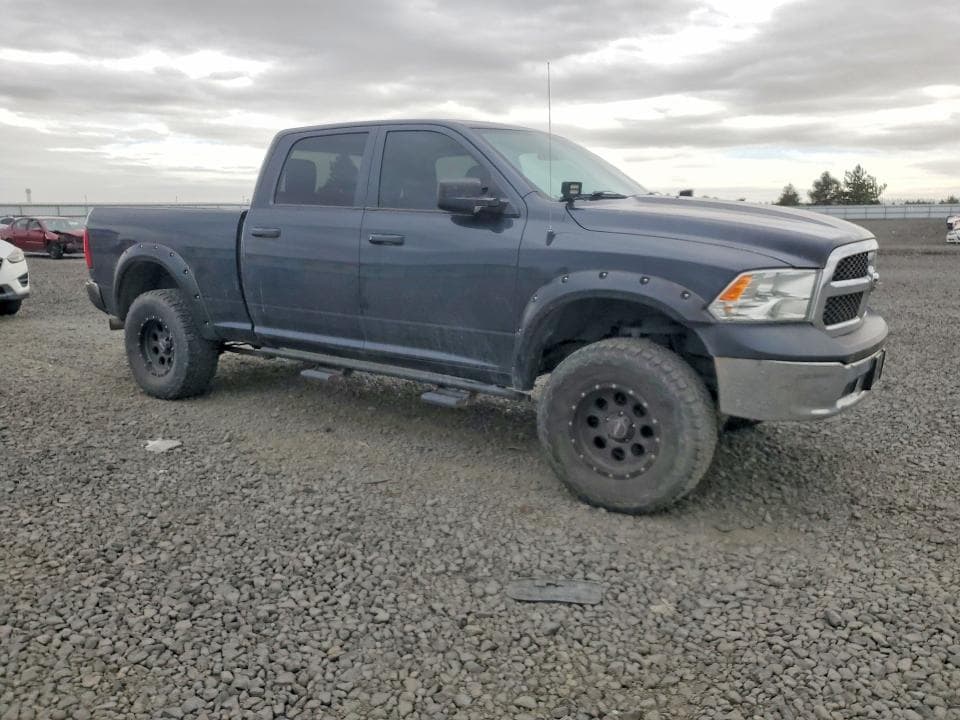 2018 RAM 1500 ST 4