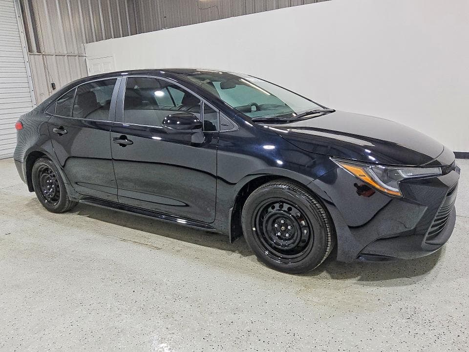 2026 TOYOTA COROLLA LE 4