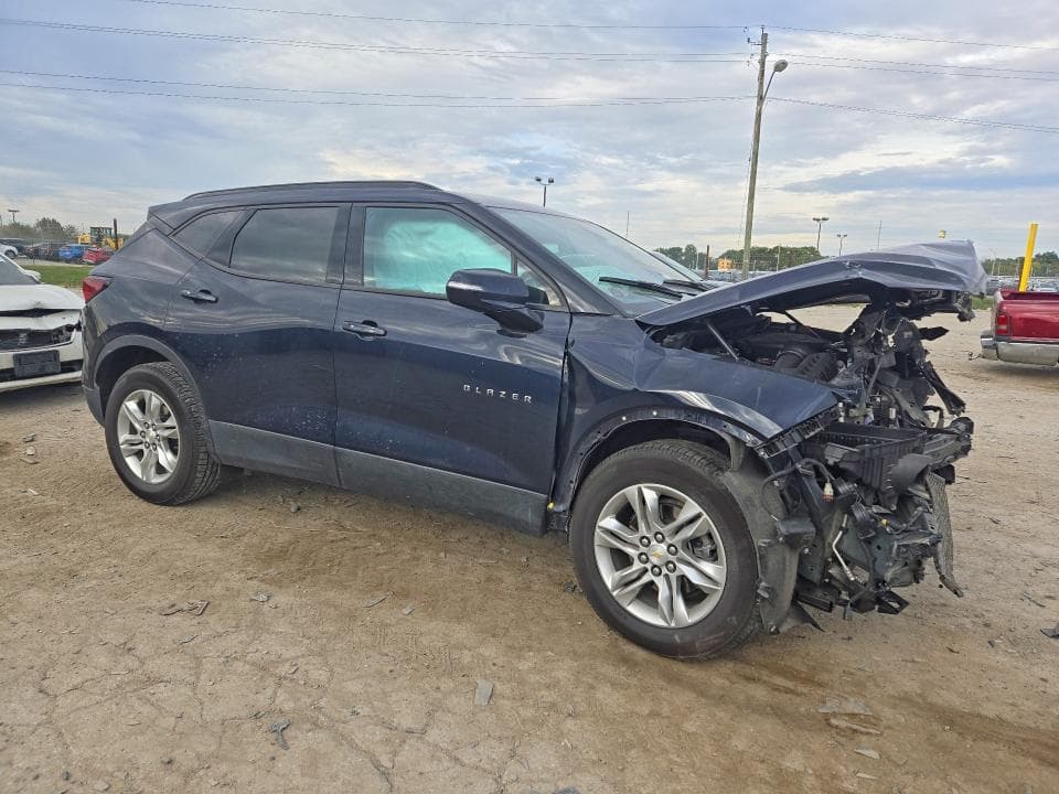 2021 CHEVROLET BLAZER 2LT 4