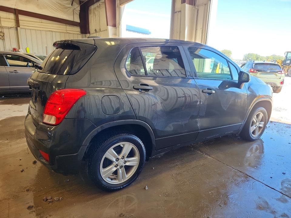 2019 CHEVROLET TRAX LS 3