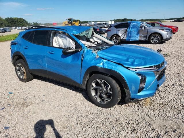 2026 CHEVROLET TRAX 1LT 4