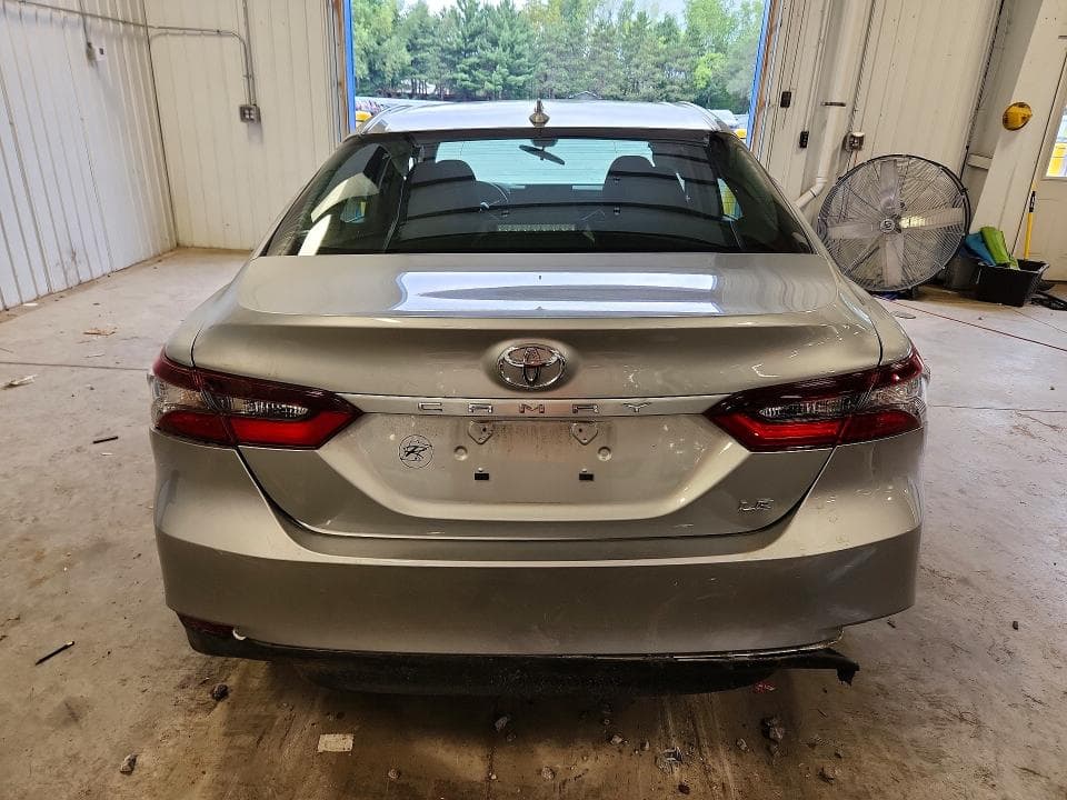 2024 TOYOTA CAMRY LE 6