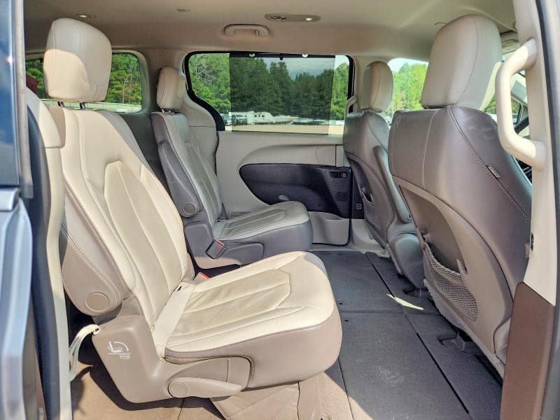 2019 CHRYSLER PACIFICA TOURING L 11