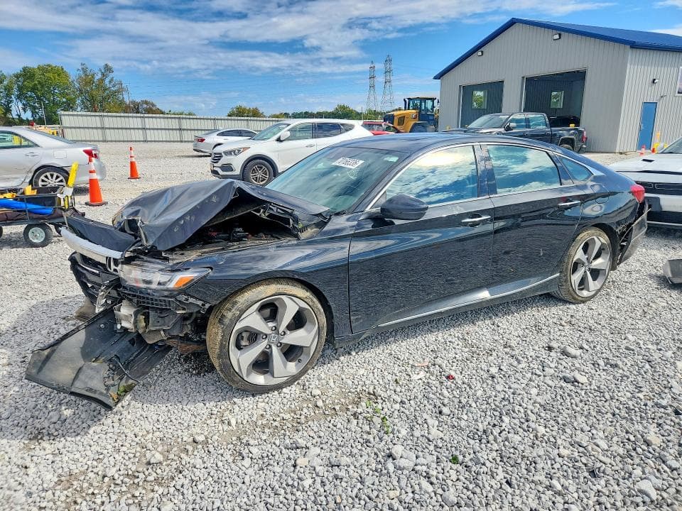 2018 HONDA ACCORD TOURING