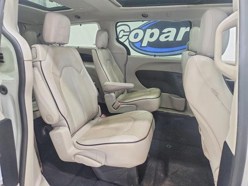 2021 CHRYSLER PACIFICA LIMITED 11
