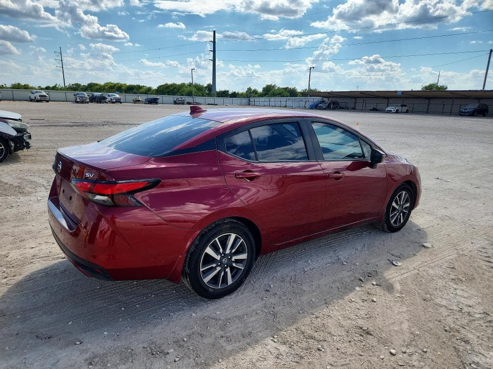 2021 NISSAN VERSA SV 3