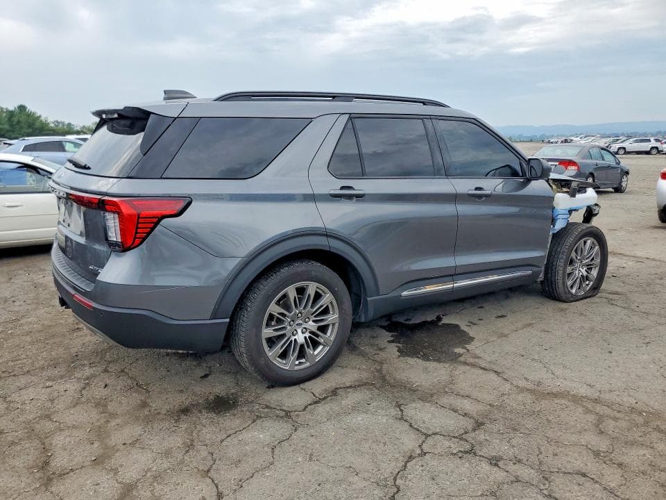 2025 FORD EXPLORER ACTIVE 3