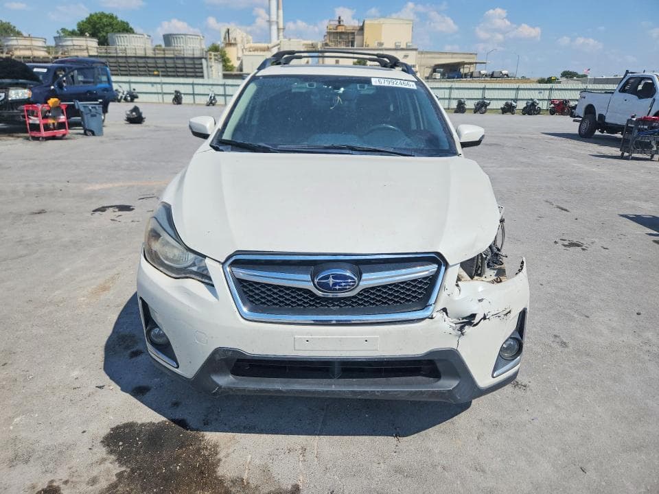 2017 SUBARU CROSSTREK LIMITED 5
